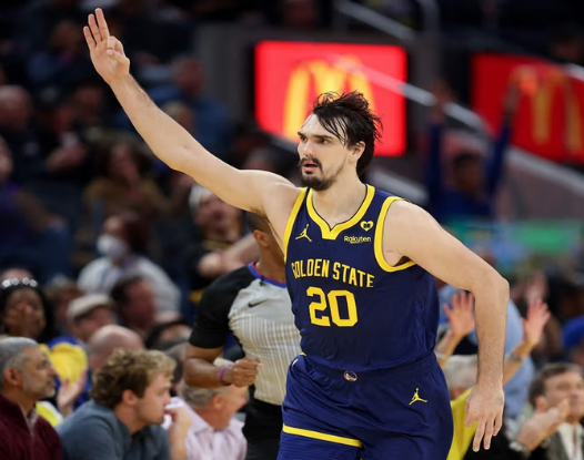 denver-nuggets-tetap-yakin-dengan-komitmen-jonas-valanciuna