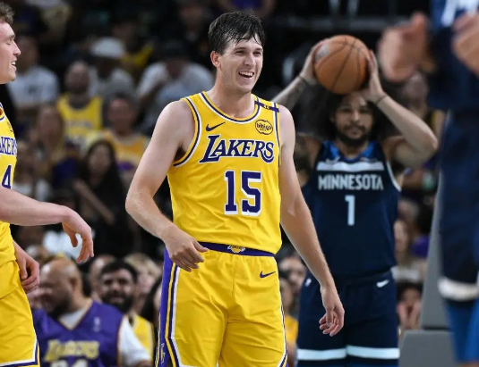 Austin Reaves Dimiripkan Dengan Pemain Legenda NBA Ini