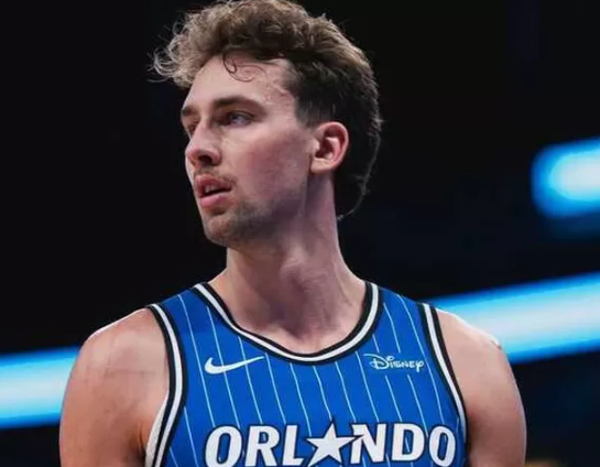 franz-wagner-alami-cedera-usai-terkena-engkel