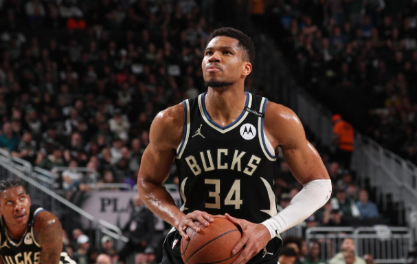 Rumor Giannis Antetokounmpo ke Knicks Masih Panas