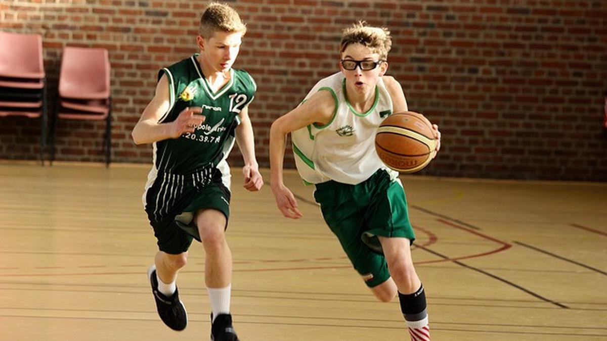 Gaya Bermain Bola Basket di Amerika Eropa dan Asia